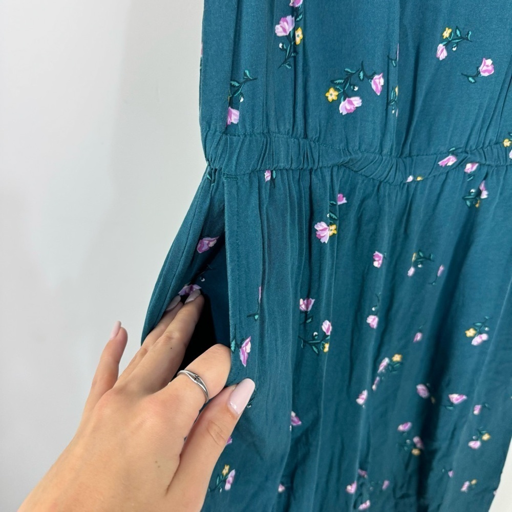 Old Navy Teal Green Floral Jumpsuit Open Back Casual - Picture 6 of 7